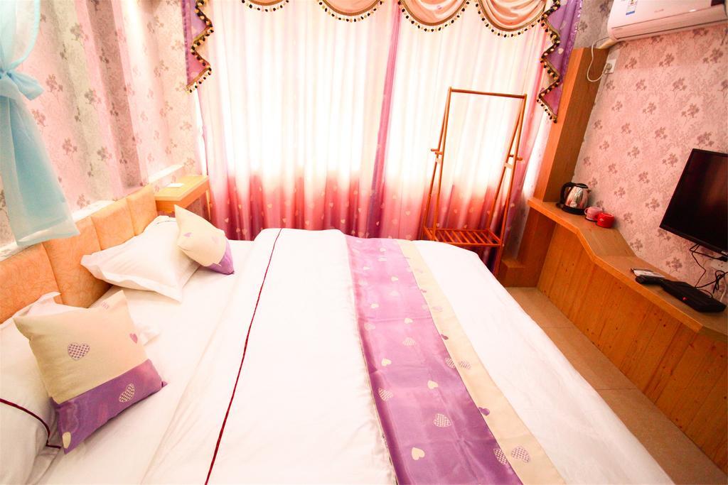 Love Too Holiday Mansion Hotel Xiamen Bilik gambar